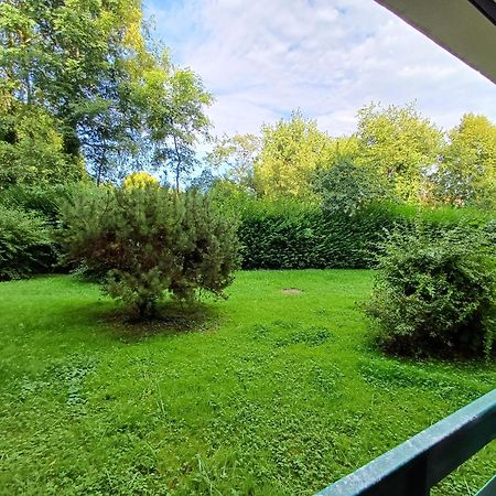 Appartement, Verdun , Proche Centre Ville Bagian luar foto