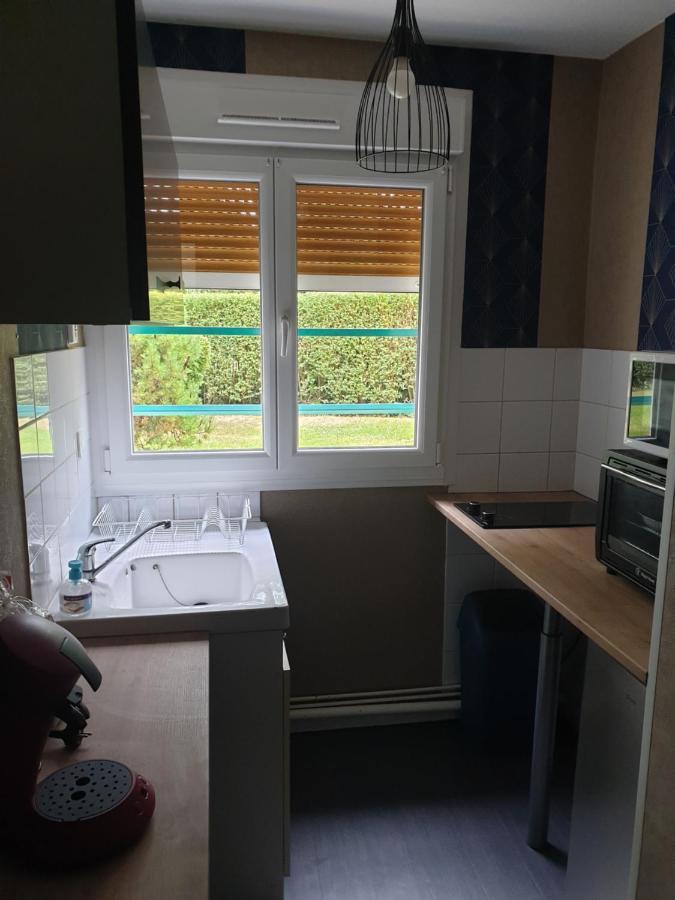 Appartement, Verdun , Proche Centre Ville Bagian luar foto